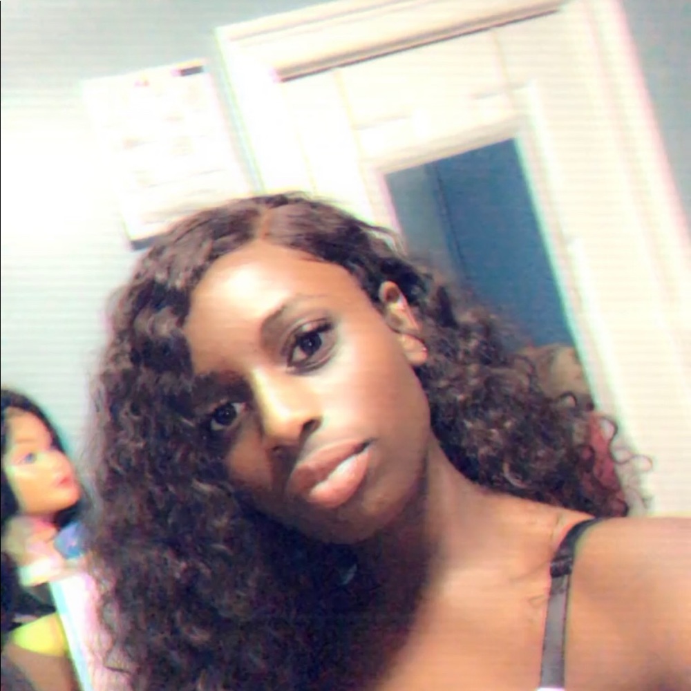 Meet your Posher, Dymond